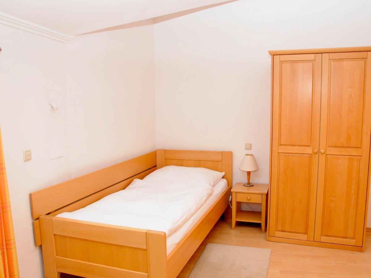 Privatzimmer Familie Schwarz Wina Bagian luar foto